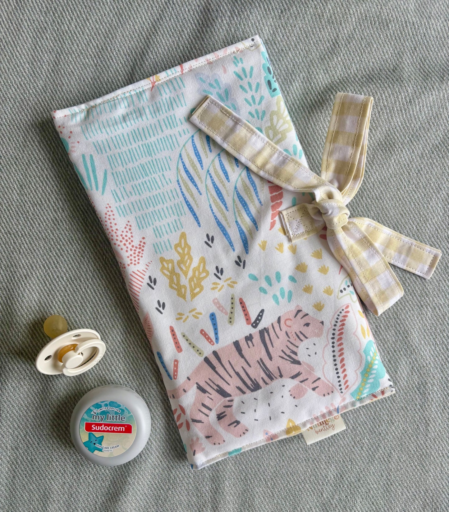 Nappy Wallet - Safari Yellow Gingham
