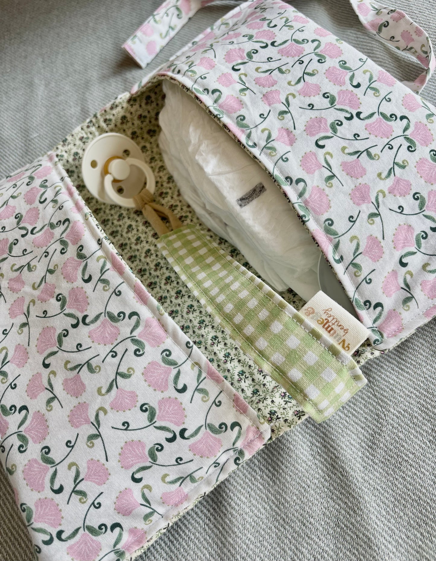 Nappy Wallet - Paisley Florals Vintage