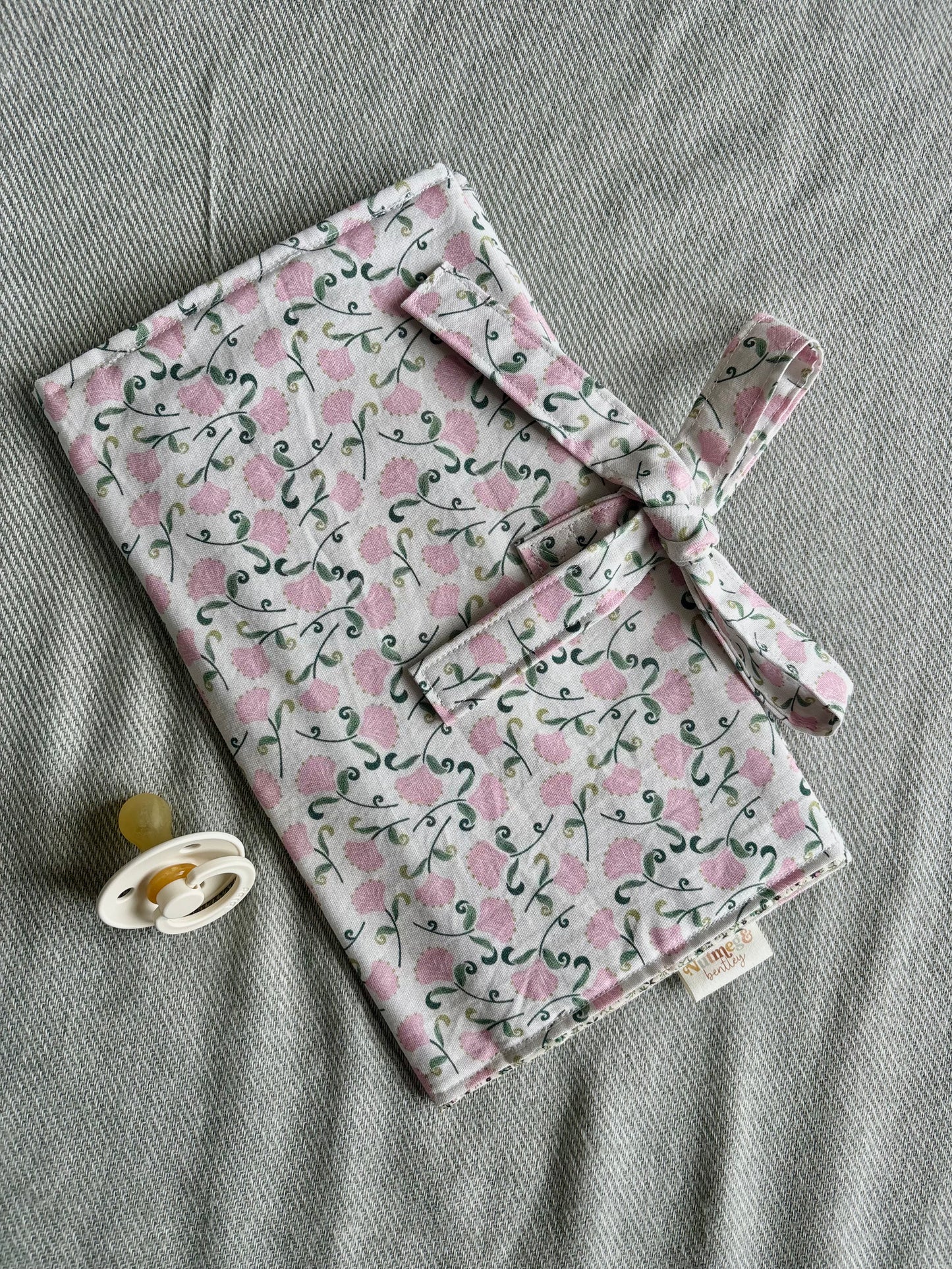 Nappy Wallet - Paisley Florals Vintage