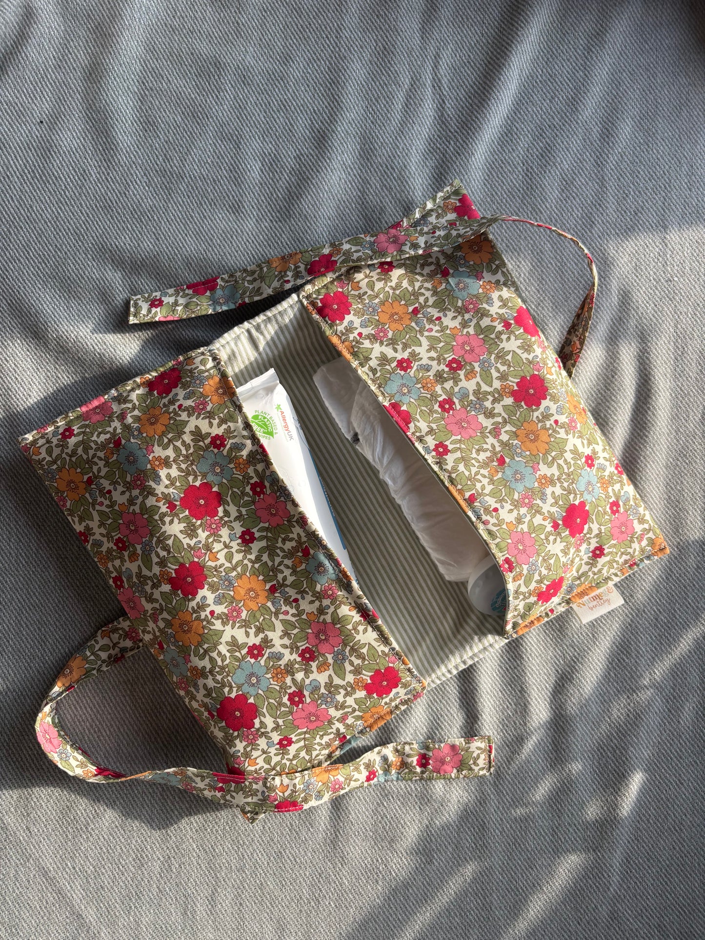 Nappy Wallet - Summer Floral Sage Pinstripe